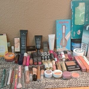 Reseller Makeup Bundle